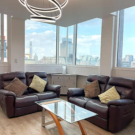 The Penthouse Of Opulence Centre