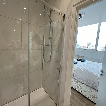 The Penthouse Of Opulence Centre