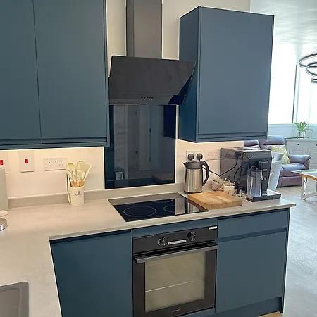 The Penthouse Of Opulence Centre Apartment Birmingham